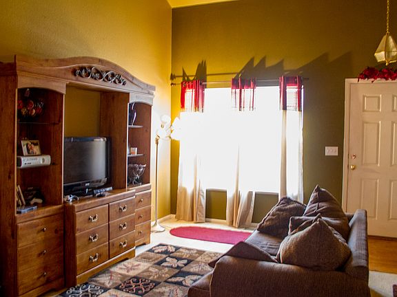 4th image of 7843 Black Walnut Dr