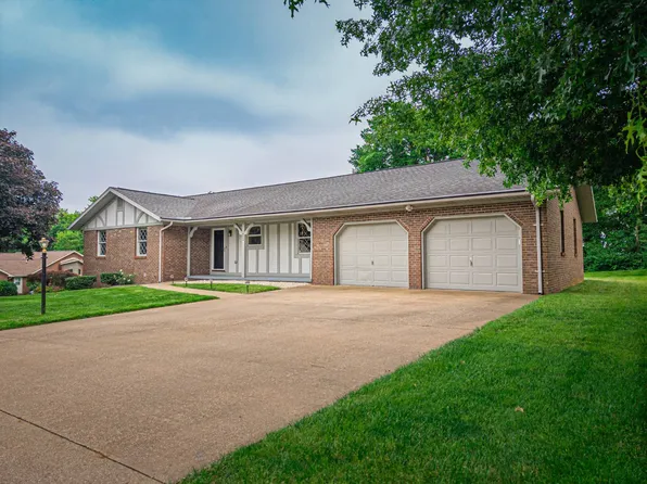 2200 Westridge Dr, Mount Vernon, IN 47620