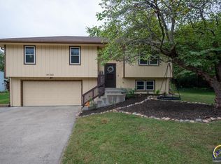 4122 SE Iowa Ave, Topeka, KS 66609