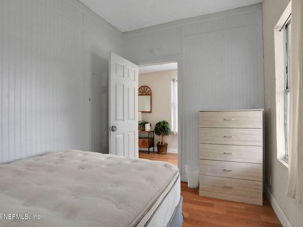 jacksonville-florida-44464440 picture