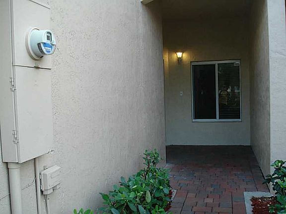 3rd image of 1678 SE 24th Ct #1678