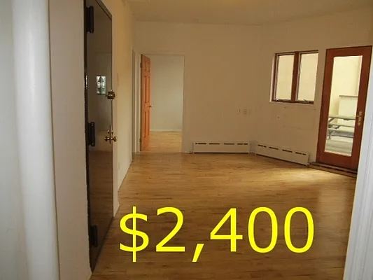 Rented by FlatFinders Realty | media 18