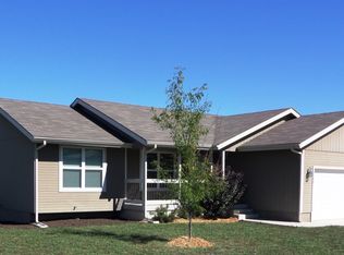 4349 SE Chisolm Rd, Topeka, KS 66609