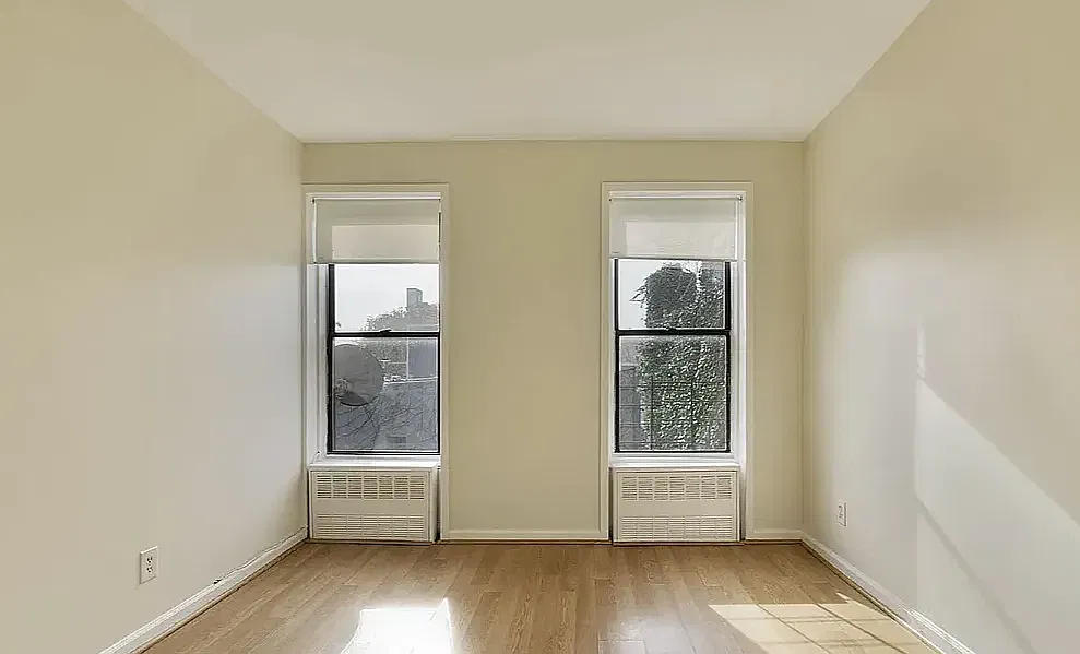 245 Macon Street — Photo 4