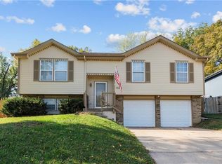 1023 N Van Mar Dr, Olathe, KS 66061