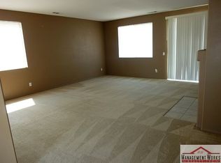 45643 Sterling St, Lancaster, CA 93534