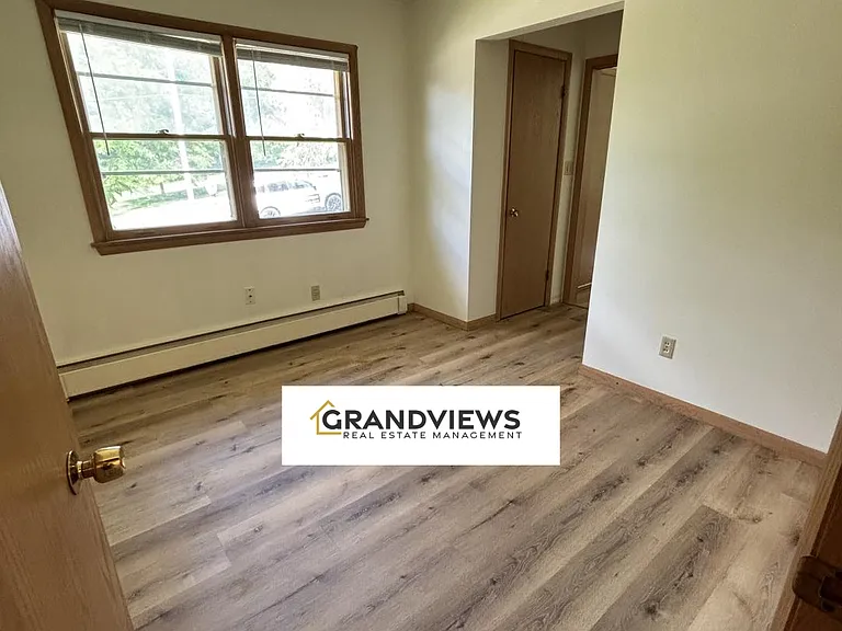 611 Birch St — Photo 11