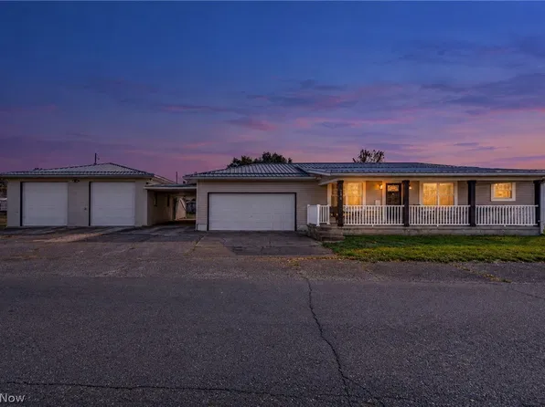 520 S Oak St, West Lafayette, OH 43845