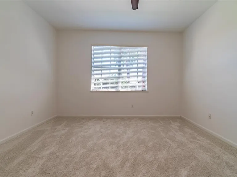 528 Jasmine Way #528 — Photo 44
