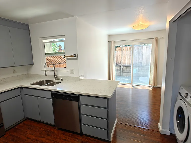238 W California Ave #B — Photo 9