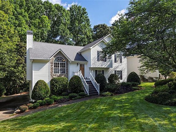 2nd image of 237 Serenoa Dr