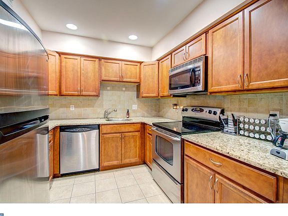 2nd image of 1504 N Broom St APT 16