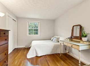 354 Pleasant St, Franklin, MA 02038