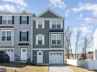 62 Coop Ln, Hanover, PA 17331