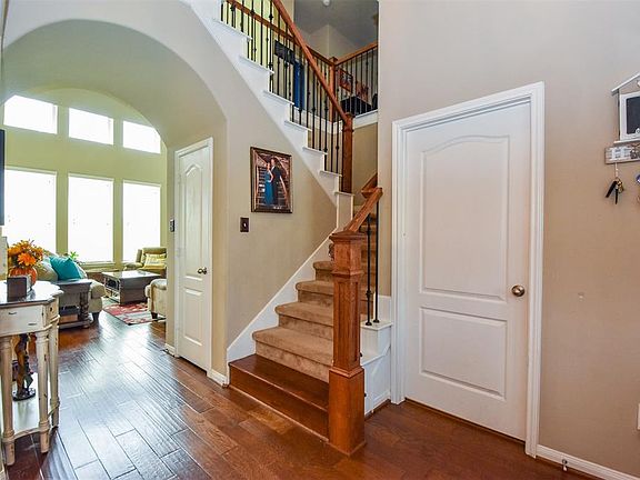 4th image of 14430 Burleson Bend Dr