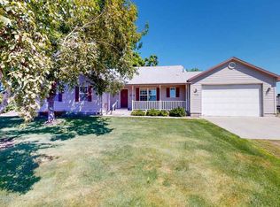 7021 Kau Trl, Pasco, WA 99301