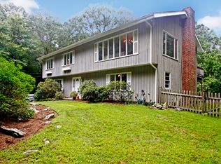 6 Valley Forge Ln, Weston, CT 06883