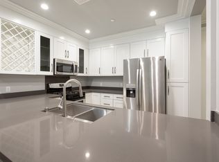 1350 Roxbury Dr, Los Angeles, CA 90035