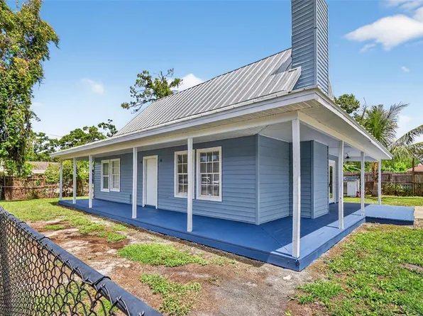 3320 19th Street Ct E, Bradenton, FL 34208