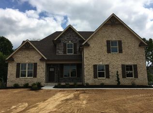 105 Topaz Ct, White House, TN 37188