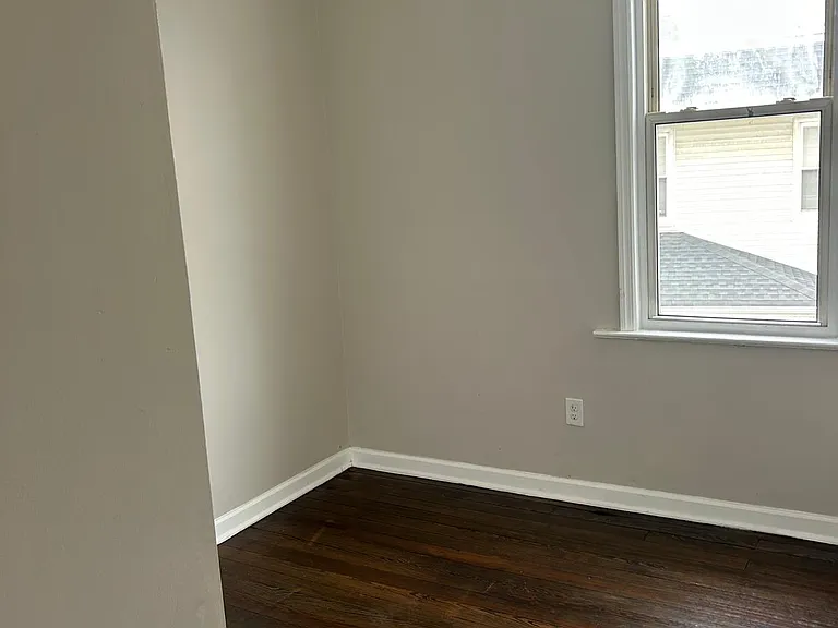 18 Winfield Ave #2 — Photo 9
