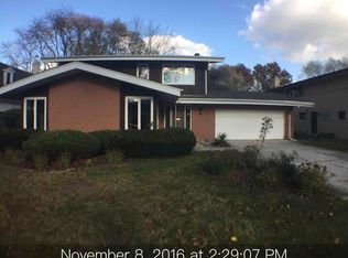 961 Elm St, Flossmoor, IL