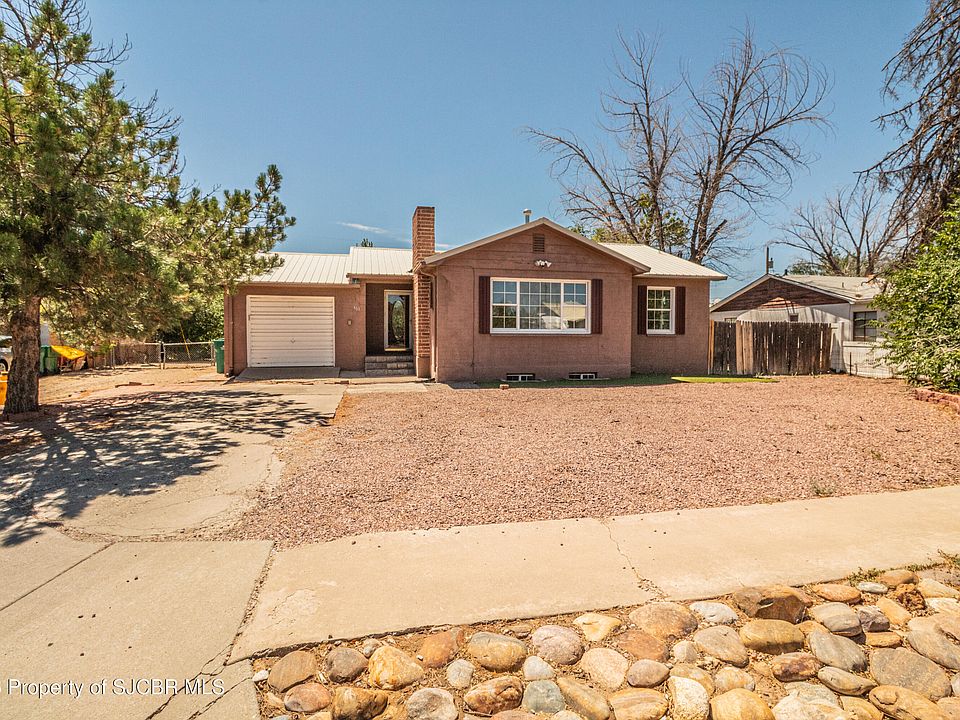 1st image of 301 N Gladeview Dr