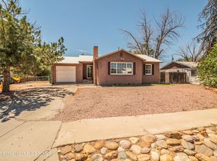 301 N Gladeview Dr, Farmington, NM 87401