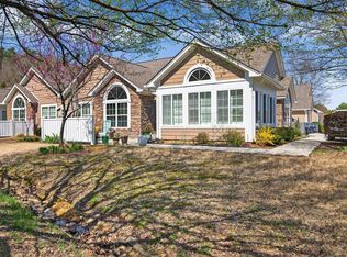 861 Carlisle Ln, Chattanooga, TN 37405