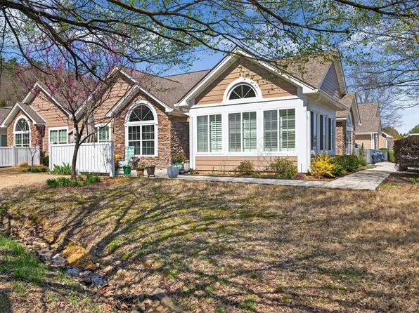 861 Carlisle Ln, Chattanooga, TN 37405