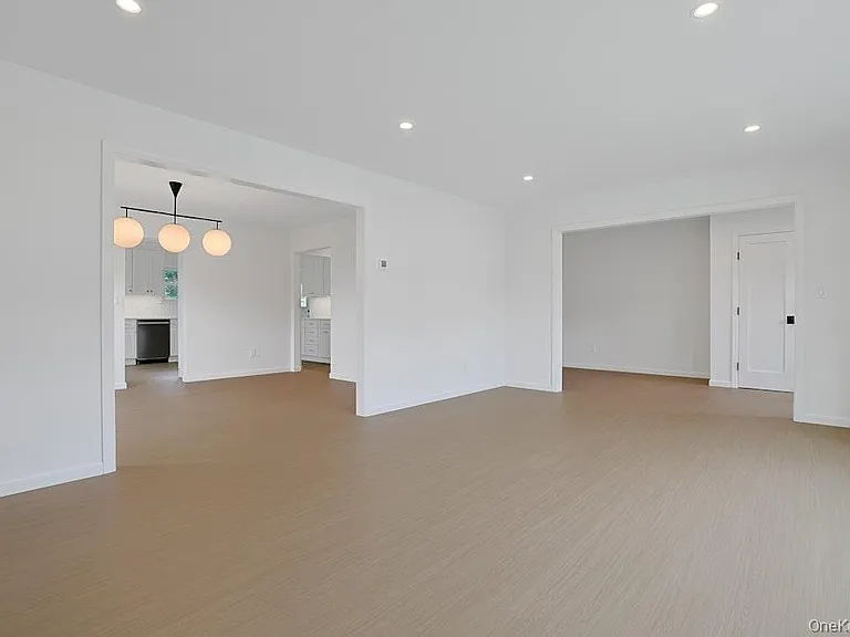 5 Country Ridge Rd — Photo 7