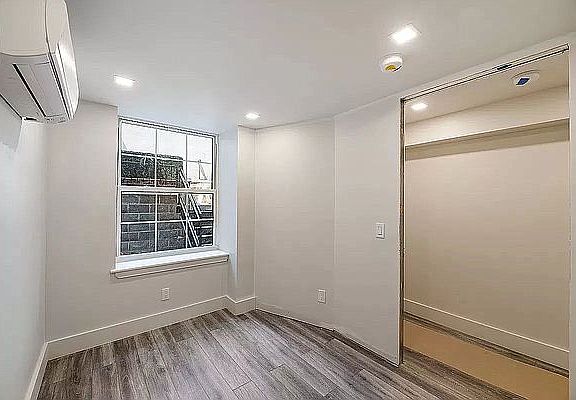 3rd image of 167 Ludlow St Front 1