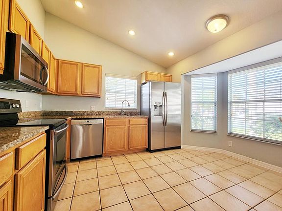 4th image of 3232 Crystal Creek Blvd