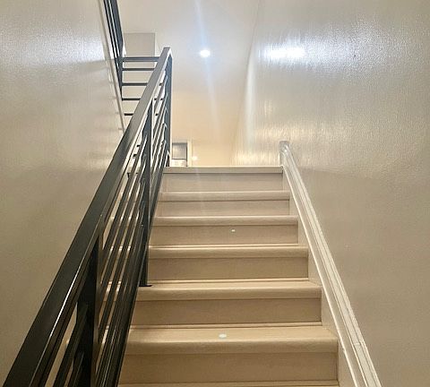 5th image of 708 N Franklin St Floor 3