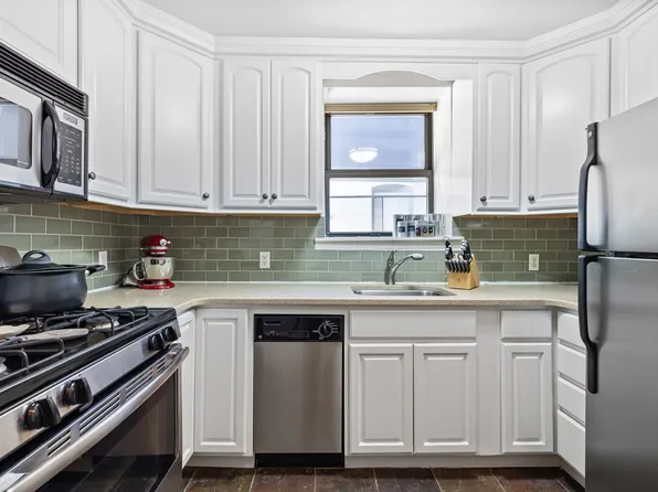 4 West 109th Street 6A image 3 of 9