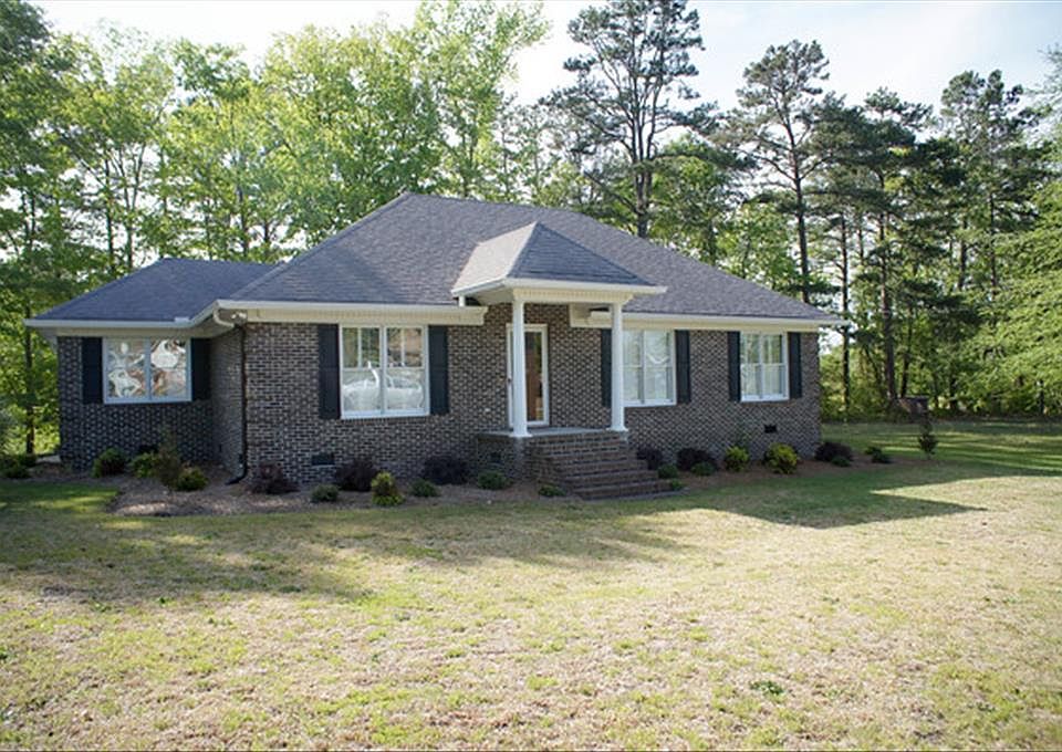 1st image of 500 Lakewood Dr