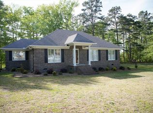 500 Lakewood Dr, Hartsville, SC 29550