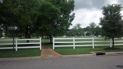 4th image of 4300 Hillcrest Farms Cir
