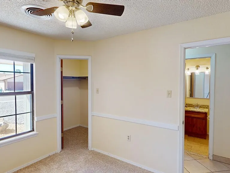1460 Lindberg Ave — Photo 27