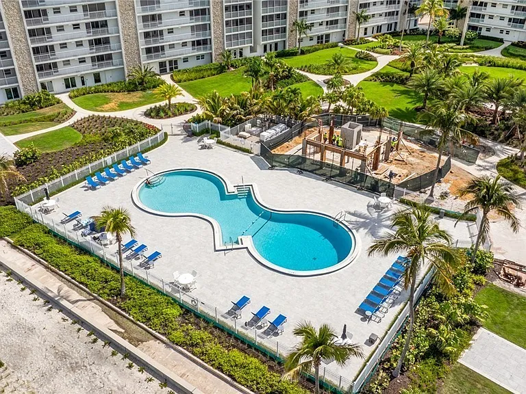 25720 Hickory Blvd #720 — Photo 45