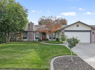 5529 W Damsen Ave, Visalia, CA