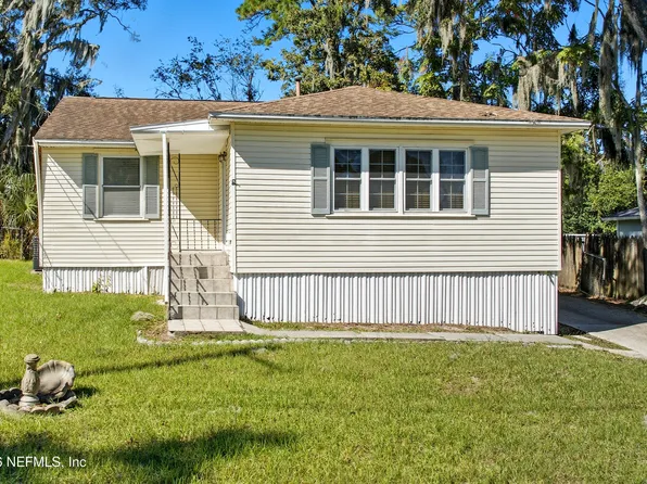 1546 RIVER HILLS Circle W, Jacksonville, FL 32211