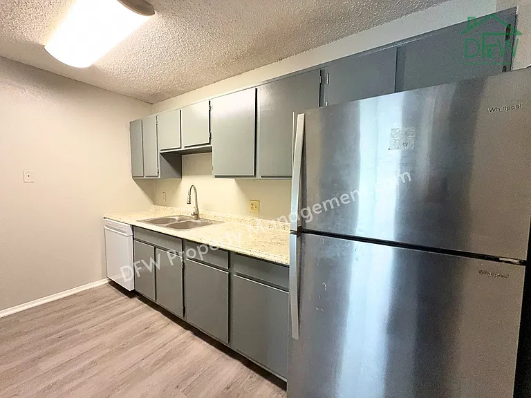 219 Fry St #6 — Photo 7