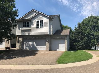 12160 Hummingbird St NW, Coon Rapids, MN 55448