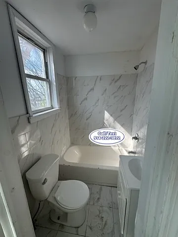 3 bed, $2,750 — Photo 4