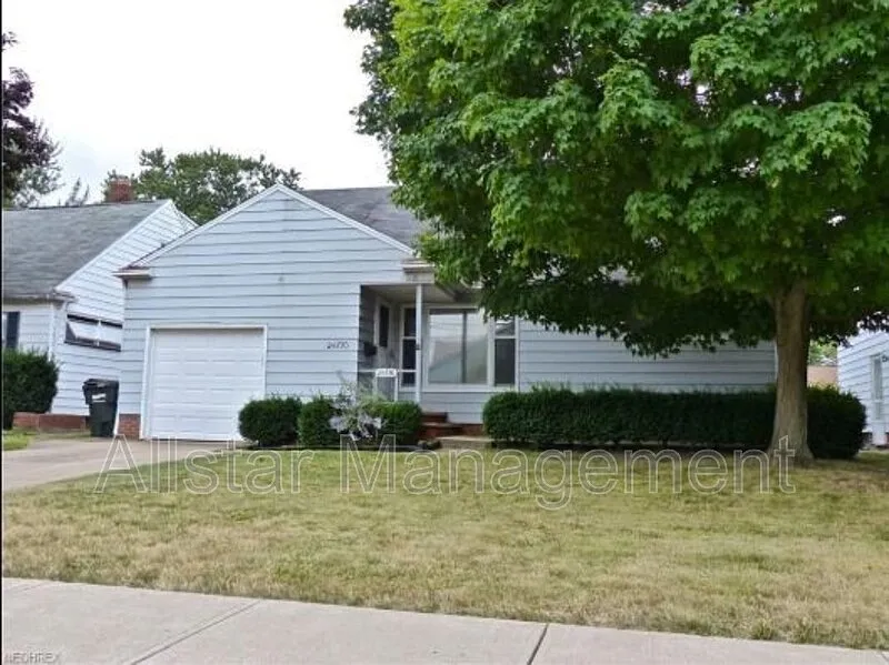 24770 Shoreview Ave photo 1