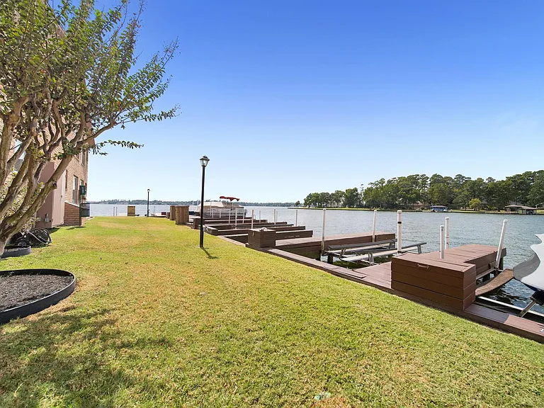 801 River Rd E #116 — Photo 13