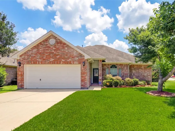 9227 Hidden Lake Cir E, Magnolia, TX 77354