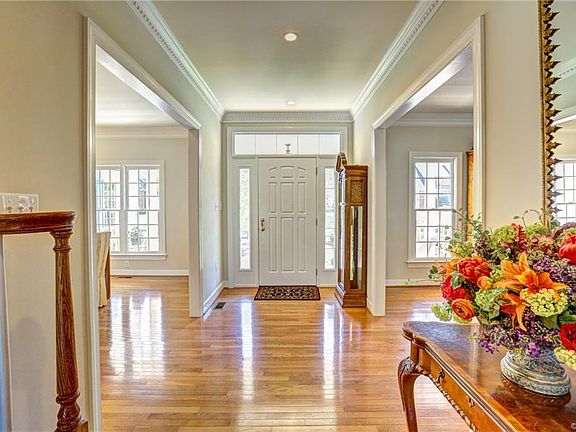 5th image of 4536 Hickory Lake Ct