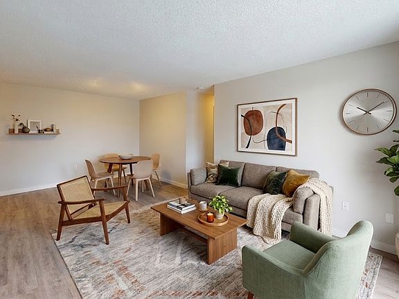 2nd image of 483 Christina St N #469869